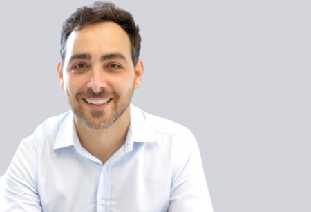 Flipping the Real-estate Game with AI