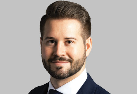 Strategic Investment Sales in Complex Market Conditions